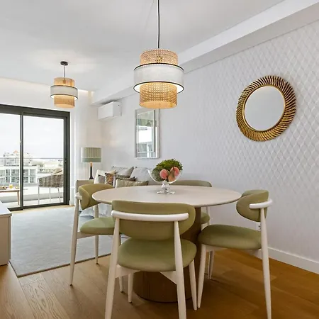 Апартаменты Oceans Whisper By Homie *