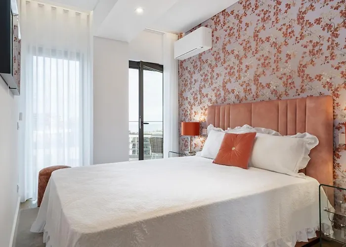 Oceans Whisper By Homie Funchal (Madeira)