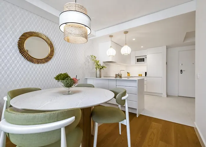 Oceans Whisper By Homie * Funchal (Madeira)