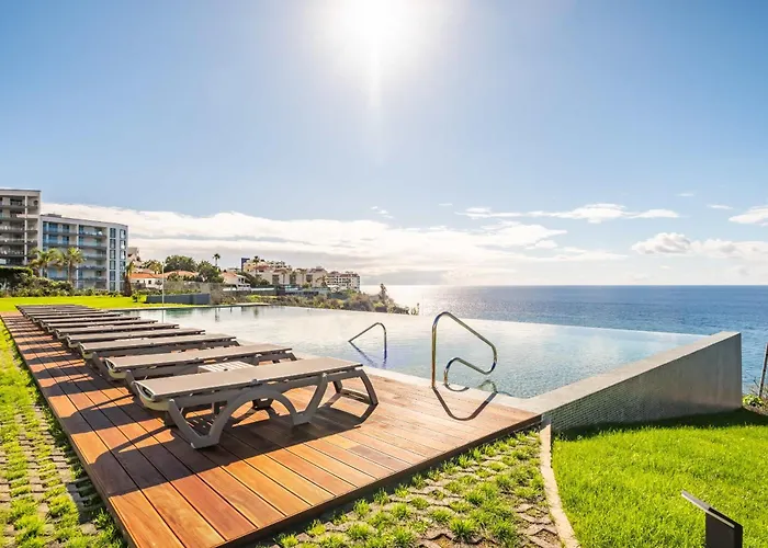 Oceans Whisper By Homie