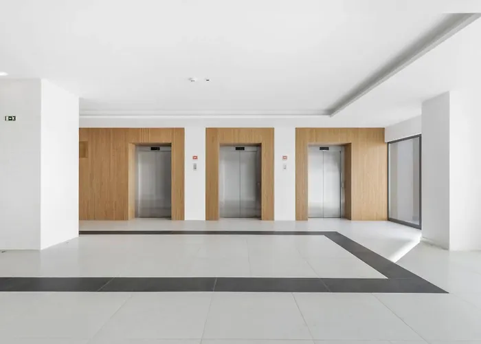 Oceans Whisper By Homie * Funchal (Madeira)