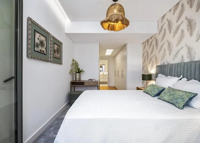 Oceans Whisper By Homie Funchal (Madeira)