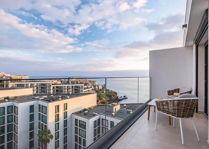 Apartment Oceans Whisper By Homie Funchal (Madeira)